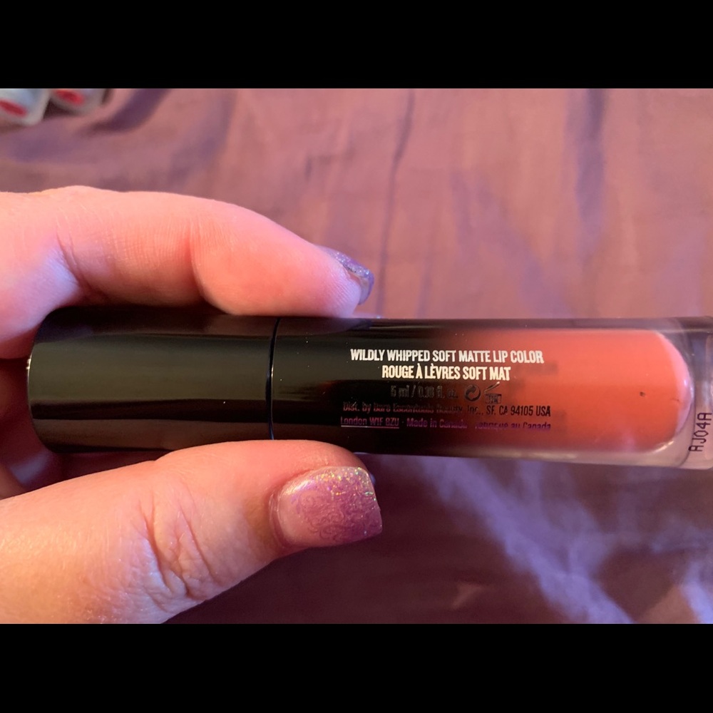 Liquid lipstick - Picture 3 of 3